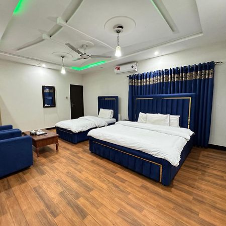 Decent Lodge Guest House イスラマバード エクステリア 写真